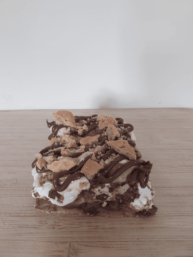 Smores Cookie Bar 