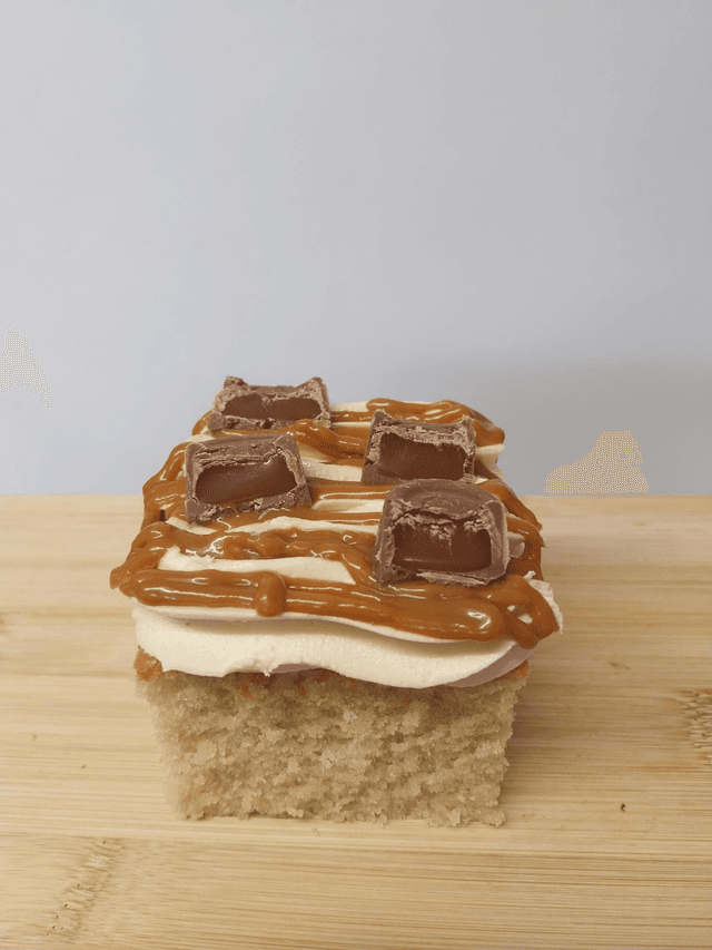 Rolo Cake